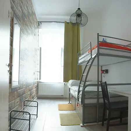 ロヴォスカ 11 ホステル ワルシャワ