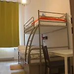 Lwowska 11 * Varşova