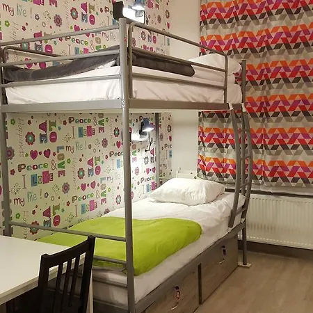 Lwowska 11 Hostel *