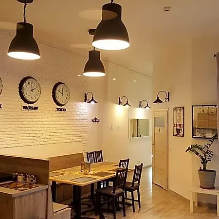 Lwowska 11 Hostel *