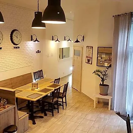 Lwowska 11 Hostel Βαρσοβία