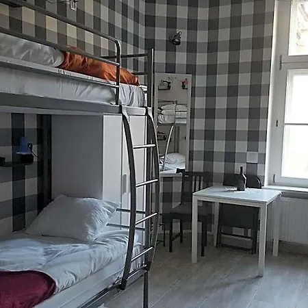 Lwowska 11 Hostel *