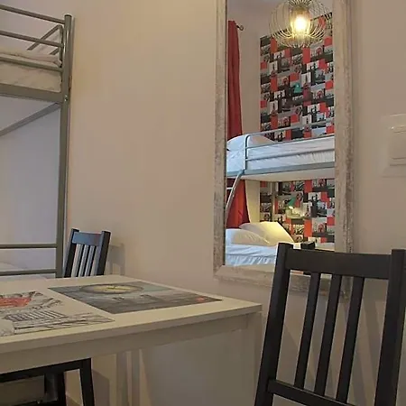 Hostel Lwowska 11