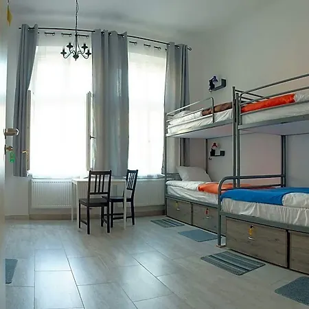 Lwowska 11 Hostel *