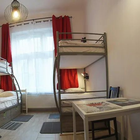 Lwowska 11 Hostel
