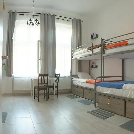 Lwowska 11 Auberge de jeunesse