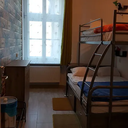 بيت شباب Lwowska 11 وارسو