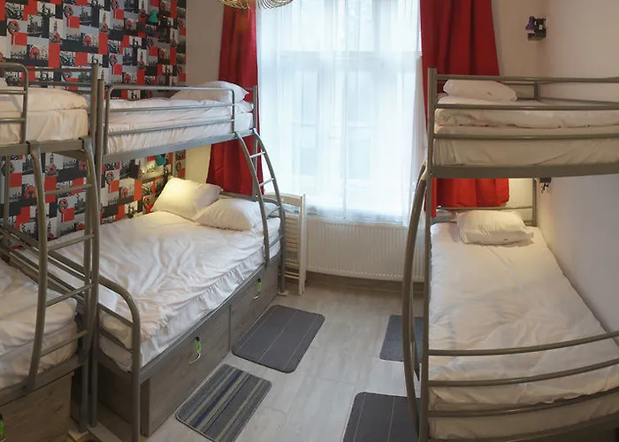 Lwowska 11 * Warszawa